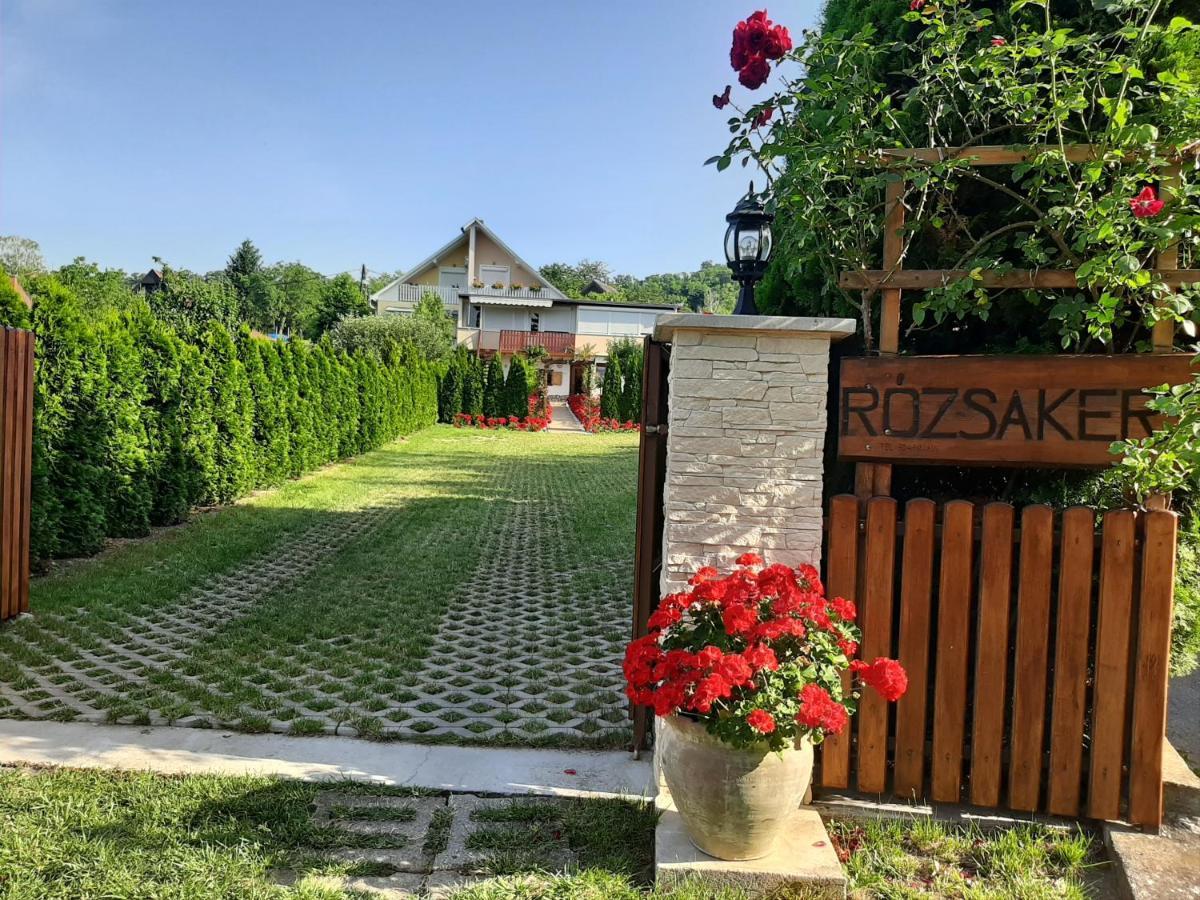 Rózsakert Vendégház Szigliget Esterno foto